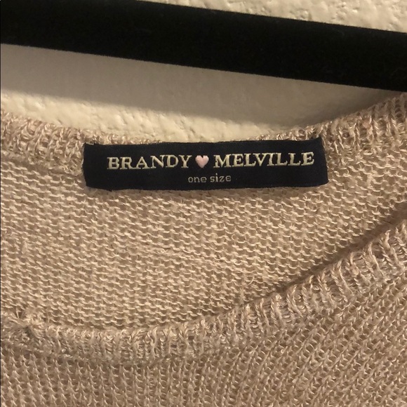 Brandy Melville sweater - Picture 2 of 3